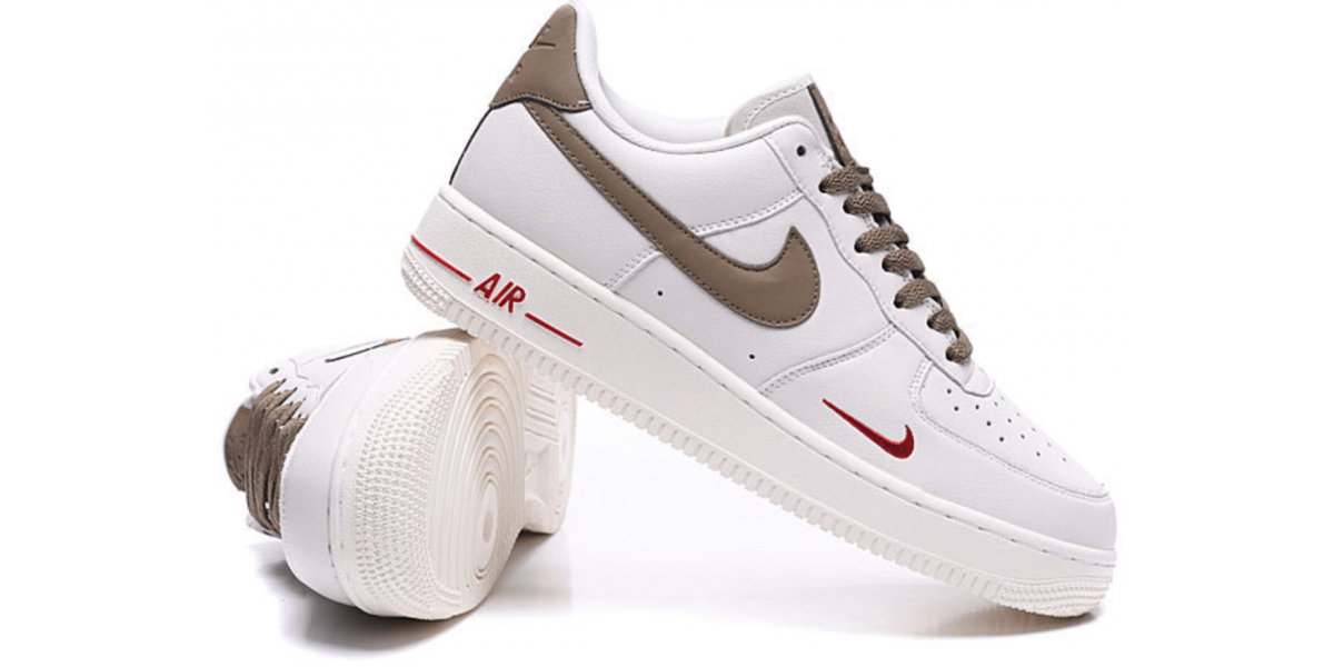 Nike Air Force 1 High Sculpt выйдут в винтажной бело-красной версии