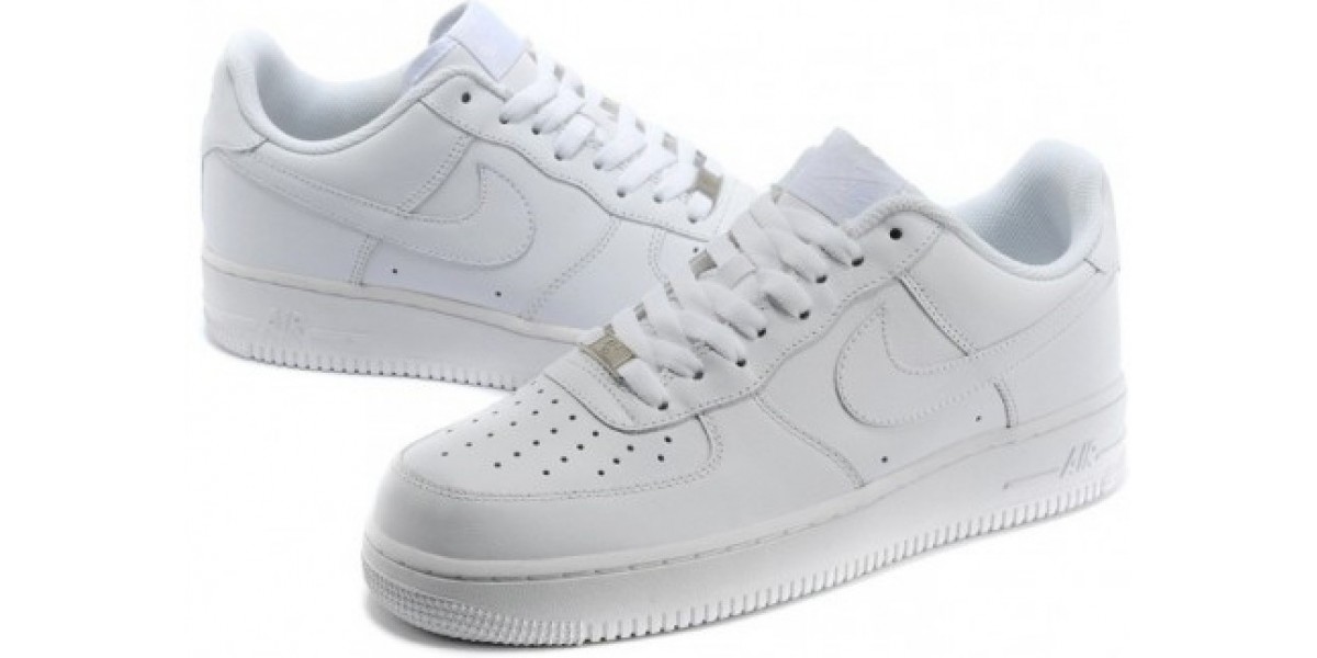 Nike Air Force 1 Low All White 