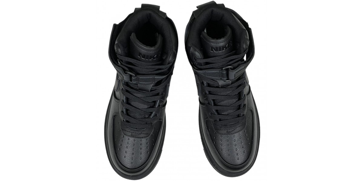 Купить кроссовки Nike Air Force 1 Gore Tex High Black с мехом со скидкой до  60%