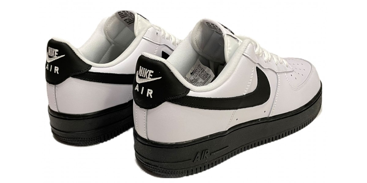 white air force with black sole